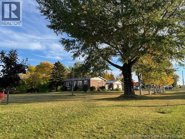 7 Isabelle St, Charlo, NB E8E 2L2