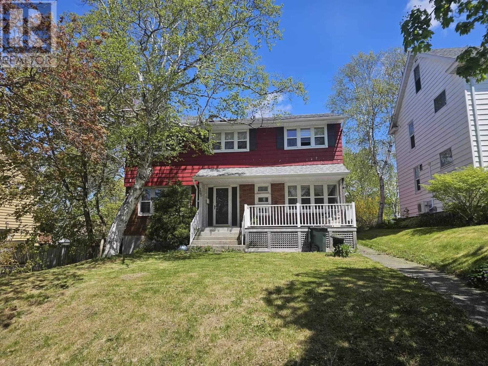 205 S Bentinck St, Sydney, NS B1P 1X7