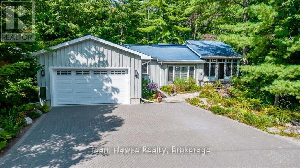 36 Rosemary Dr, Tiny, ON L0L 2T0