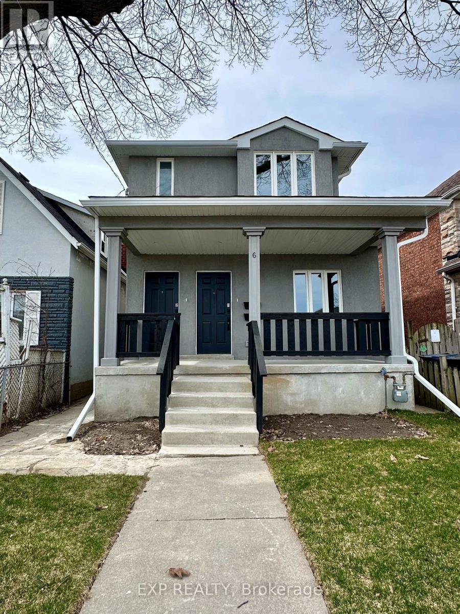 6 Lapp St, Toronto, ON M6N 3W6