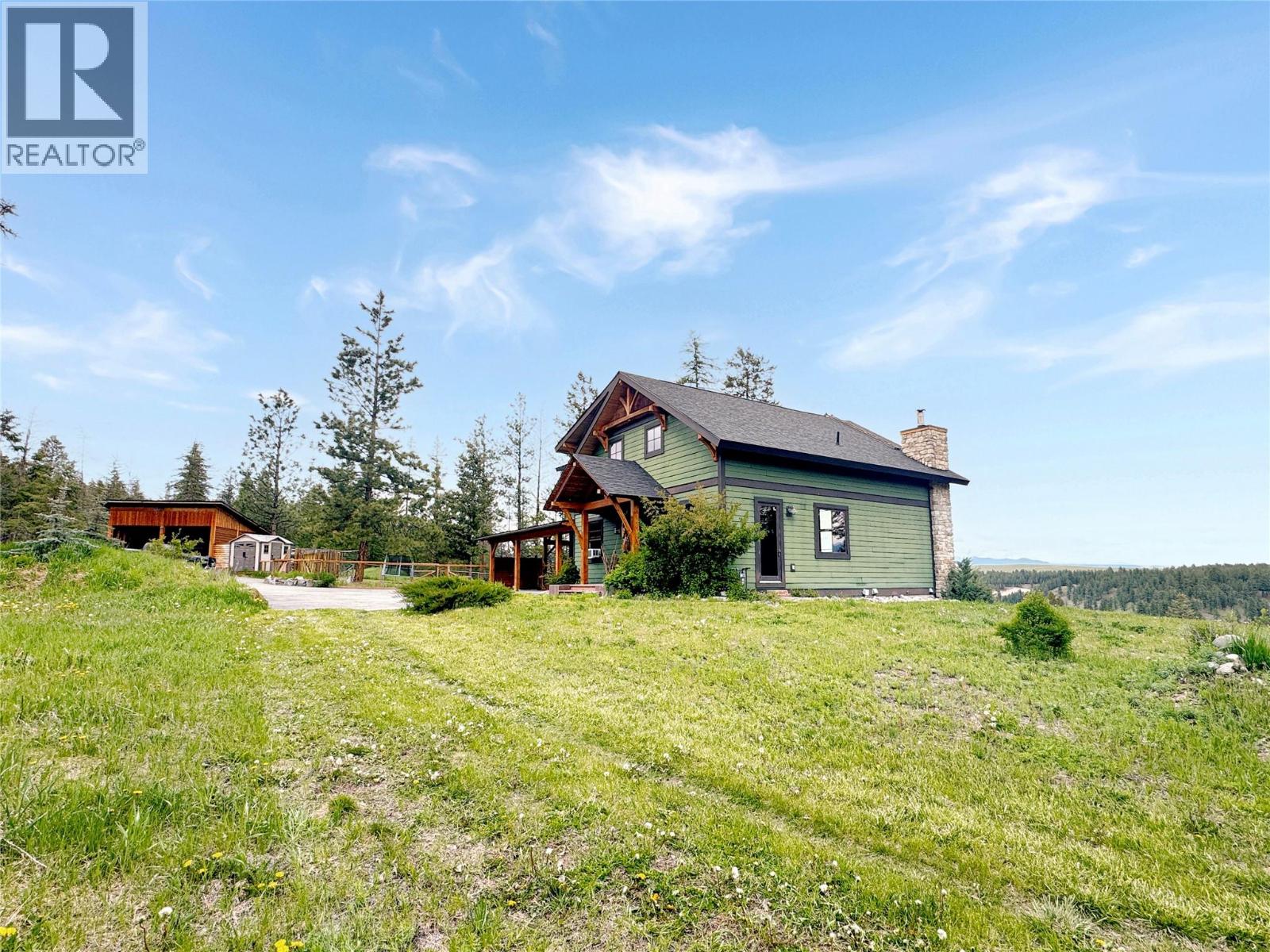 2600 Wycliffe Park Rd, Cranbrook, BC V1C 7C3
