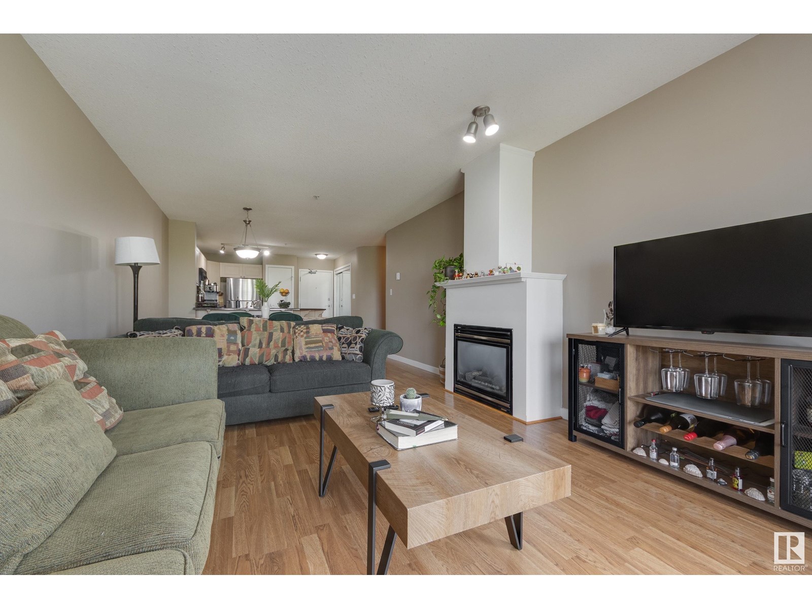 4312 139 Avenue Northwest #314, Edmonton, AB T5Y 3J4
