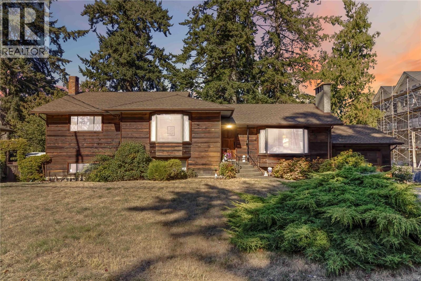 966 Jenkins Ave, Langford, BC V9B 2N7