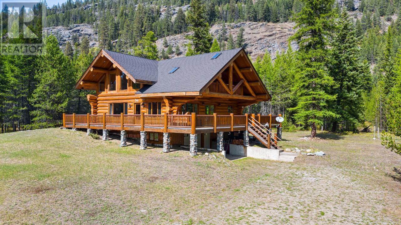 95 Highway Unit 7602 Other, Kingsgate, BC V0B 1V1
