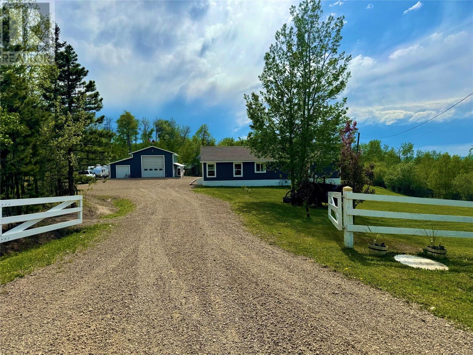 13167 Mckinnon Way, Dawson Creek, BC V1G 5A1