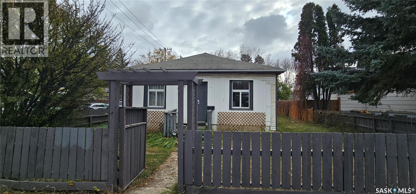 1901 20th Street West, Saskatoon, SK S7M 1A3