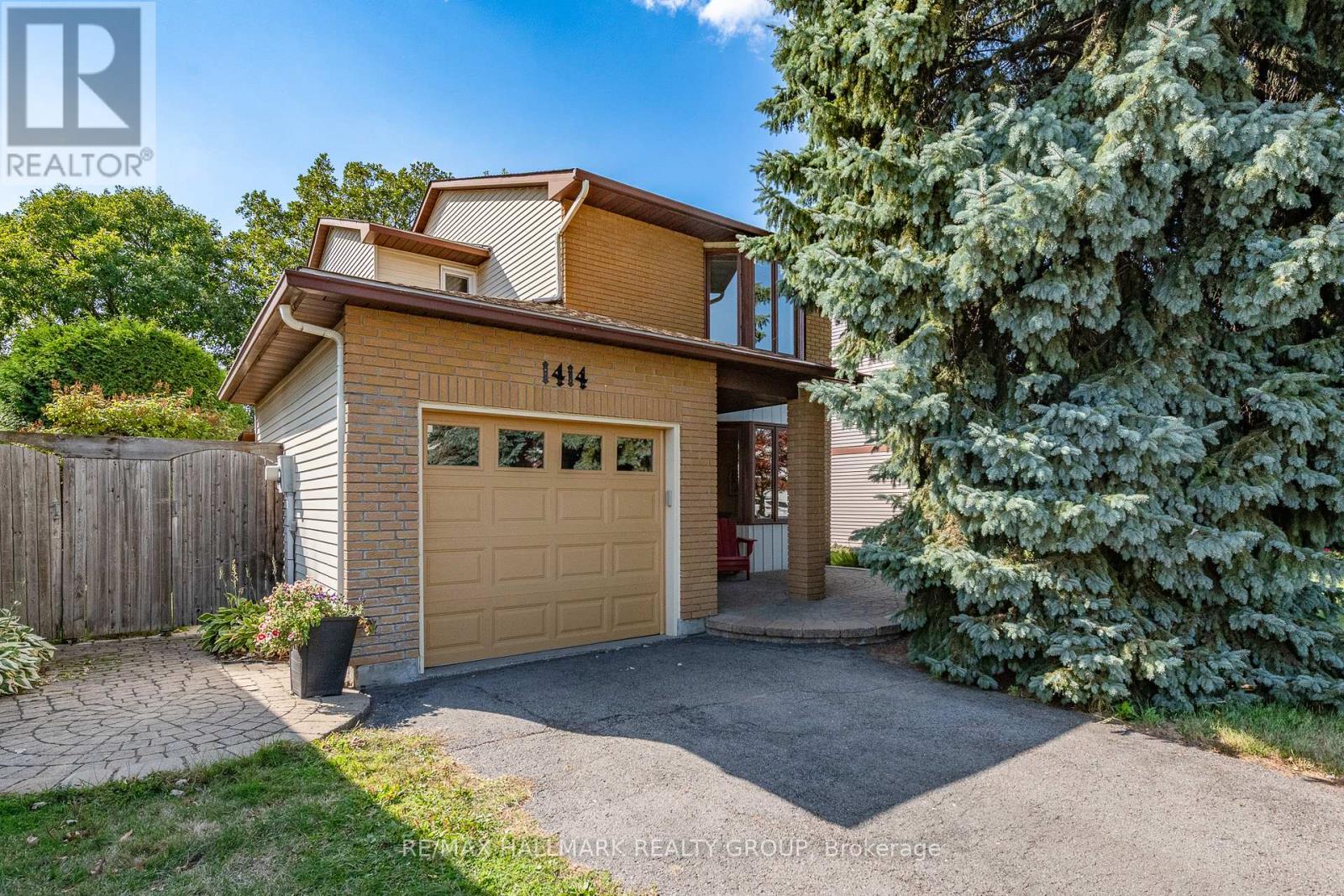 1414 Eastcliffe Way, Ottawa, ON K1B 5H6