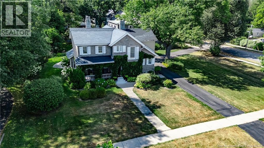 170 Waterloo Row, Fredericton, NB E3B 1Z2