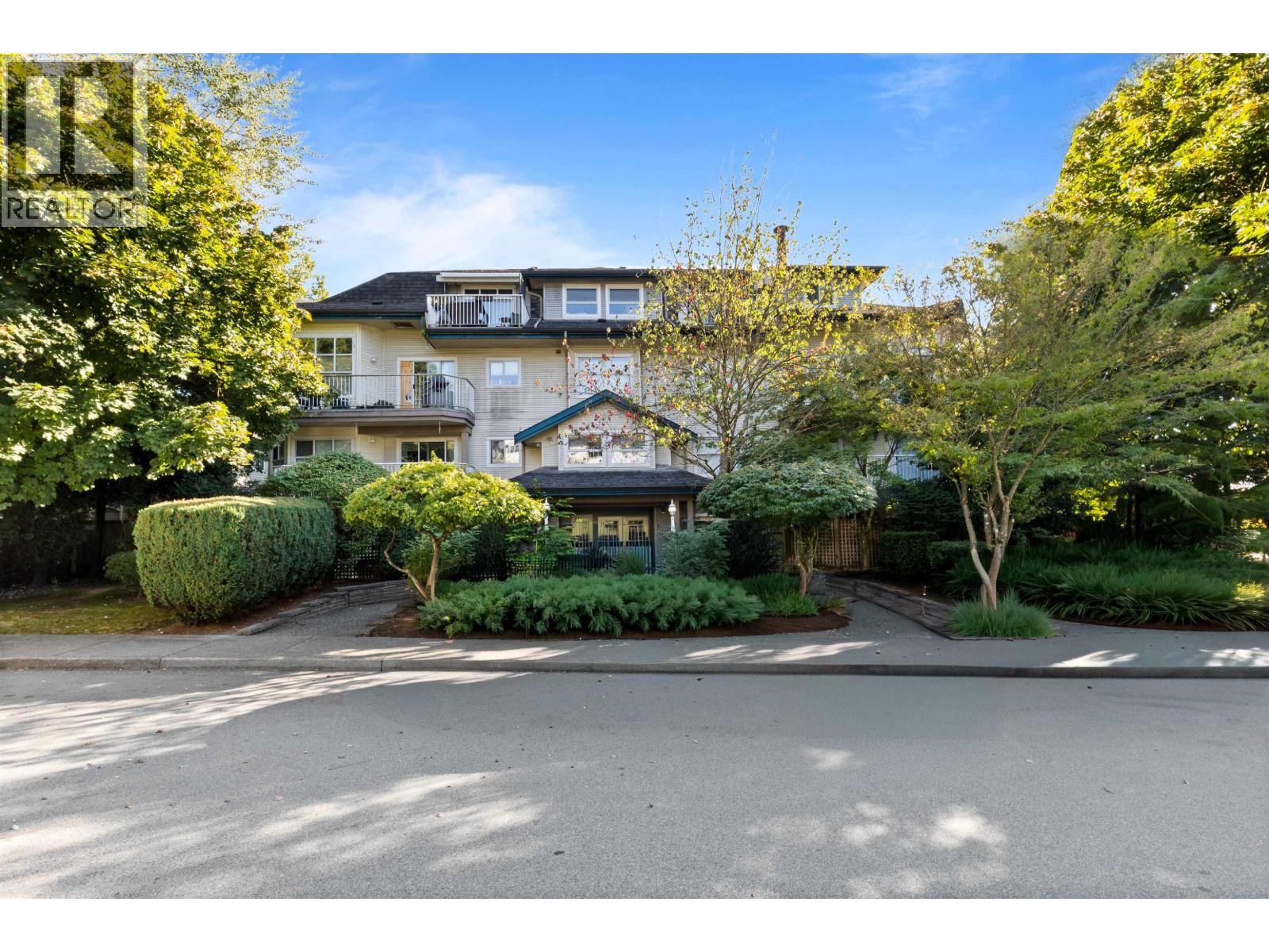 20556 113 Avenue Unit 104, Maple Ridge, BC V2X 1Z3
