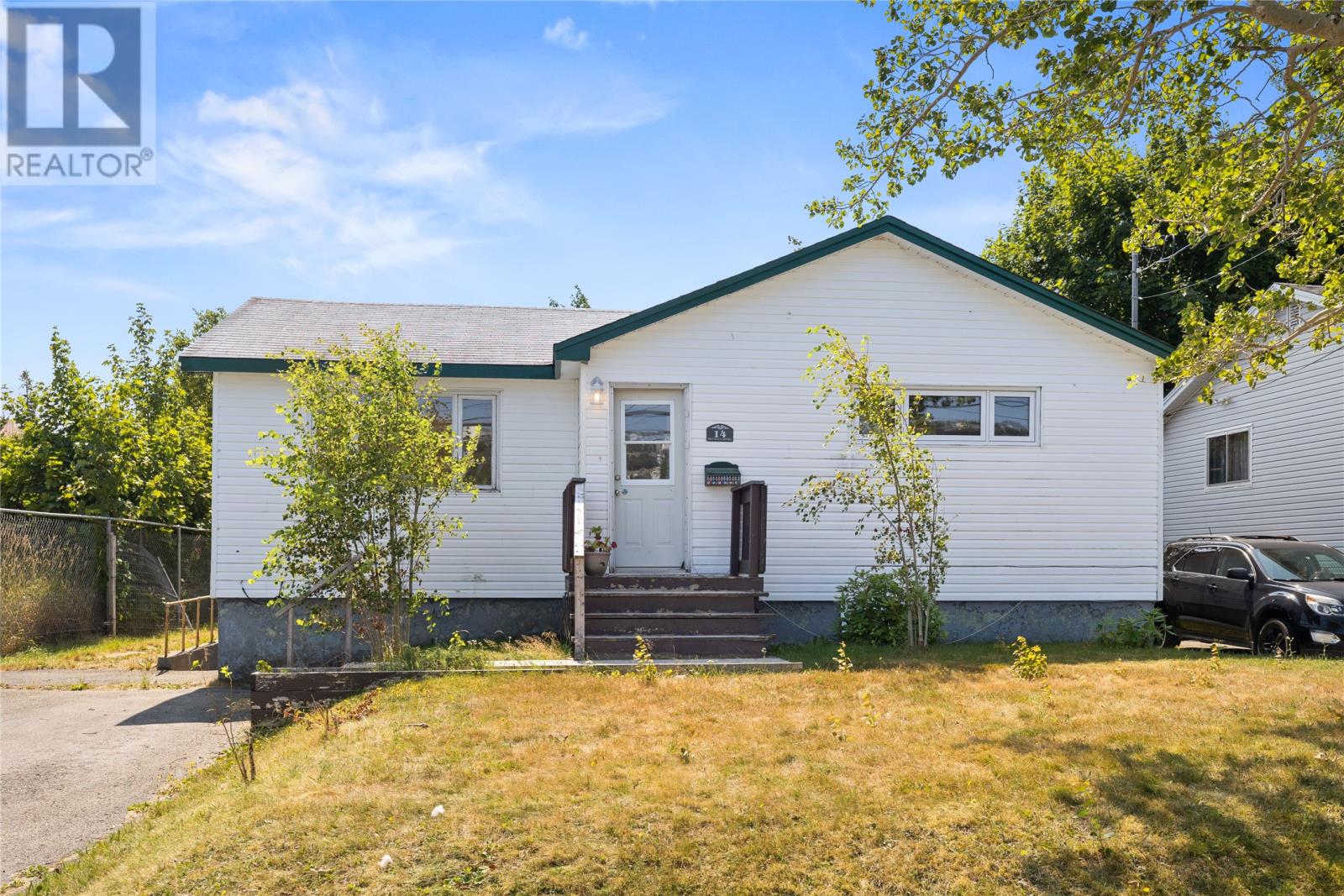 14 Riverview Ave, Mount Pearl, NL A1N 3B3