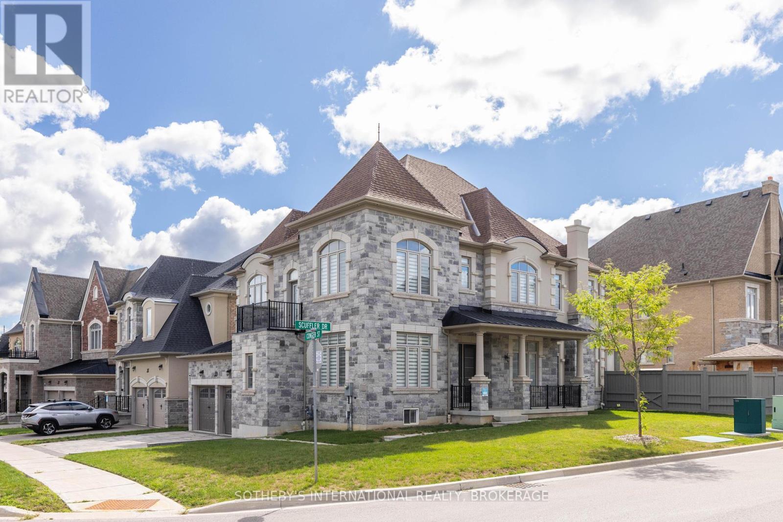 33 Conger St, Vaughan Maple, ON L6A 4Y7