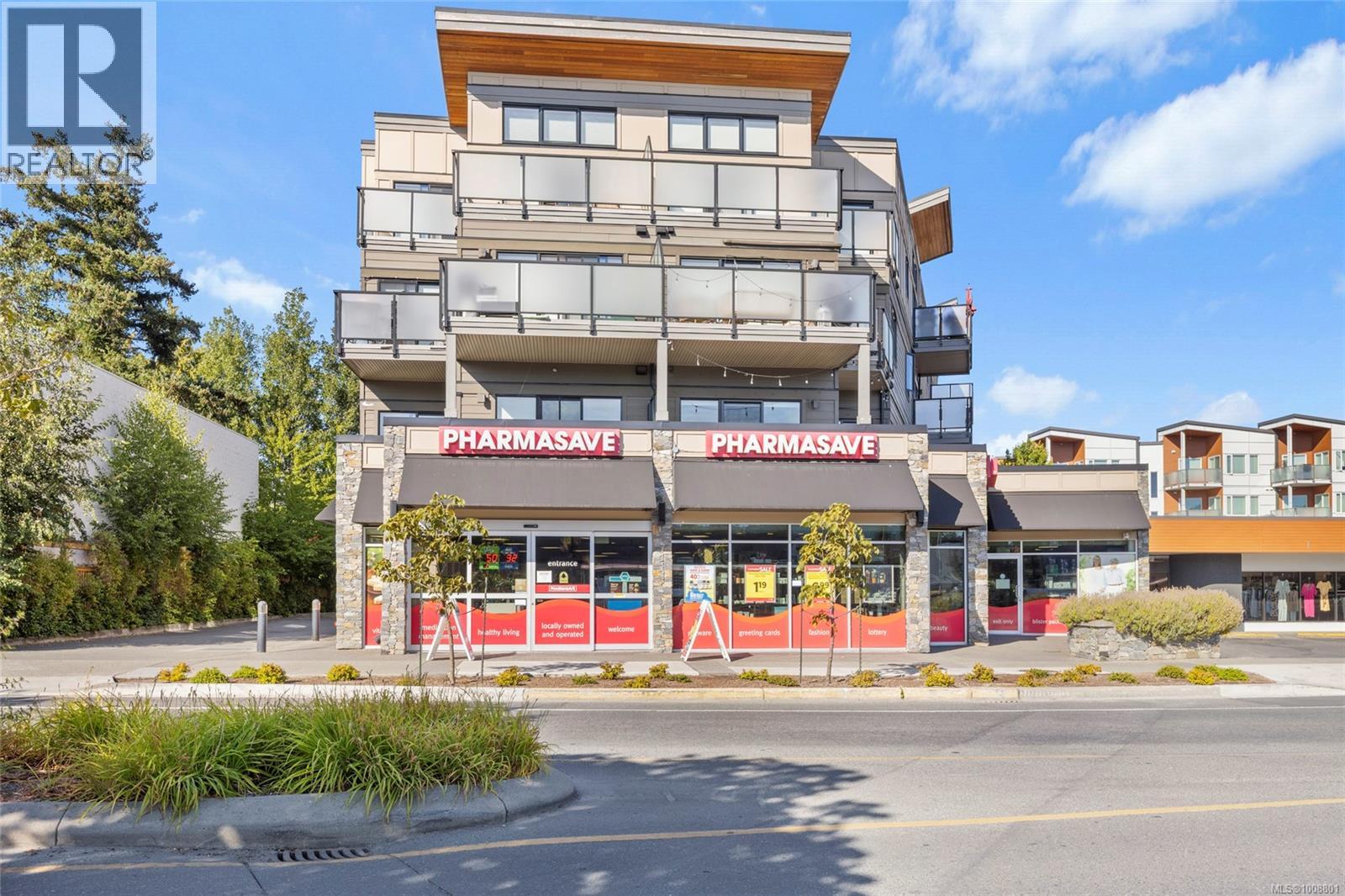 7111 W Saanich Rd Unit 203 Rd, Central Saanich, BC V8M 1P7
