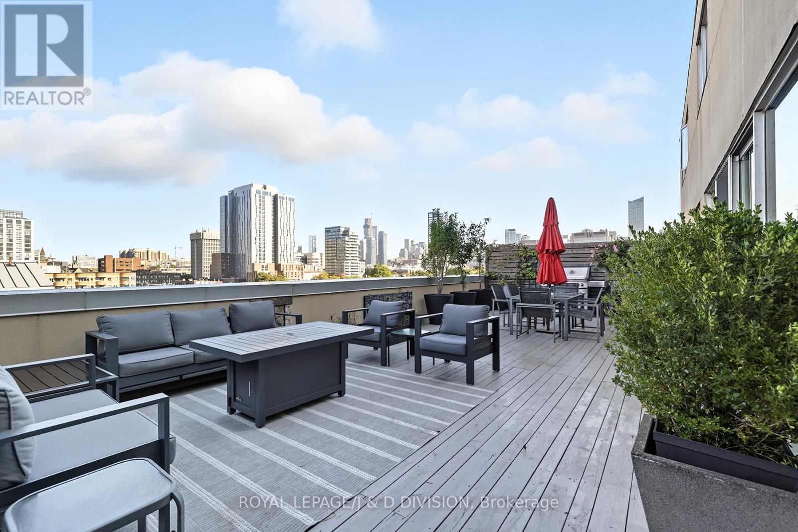 610 160 Baldwin St, Toronto, ON M5T 3K7