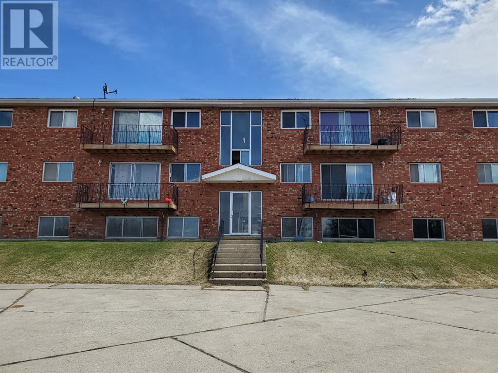 3 Ave Unit 611, Fox Creek, AB T0H 1P0