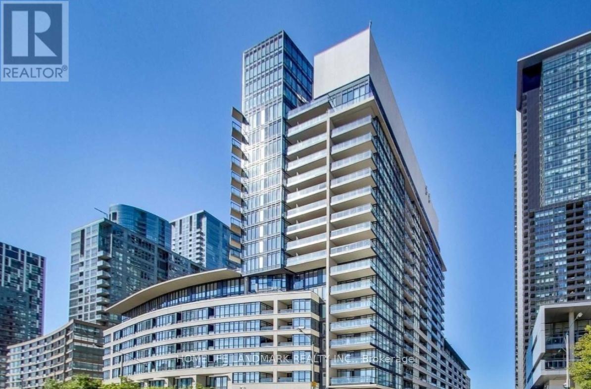 833 8 Telegram Mews, Toronto, ON M5V 3Z5