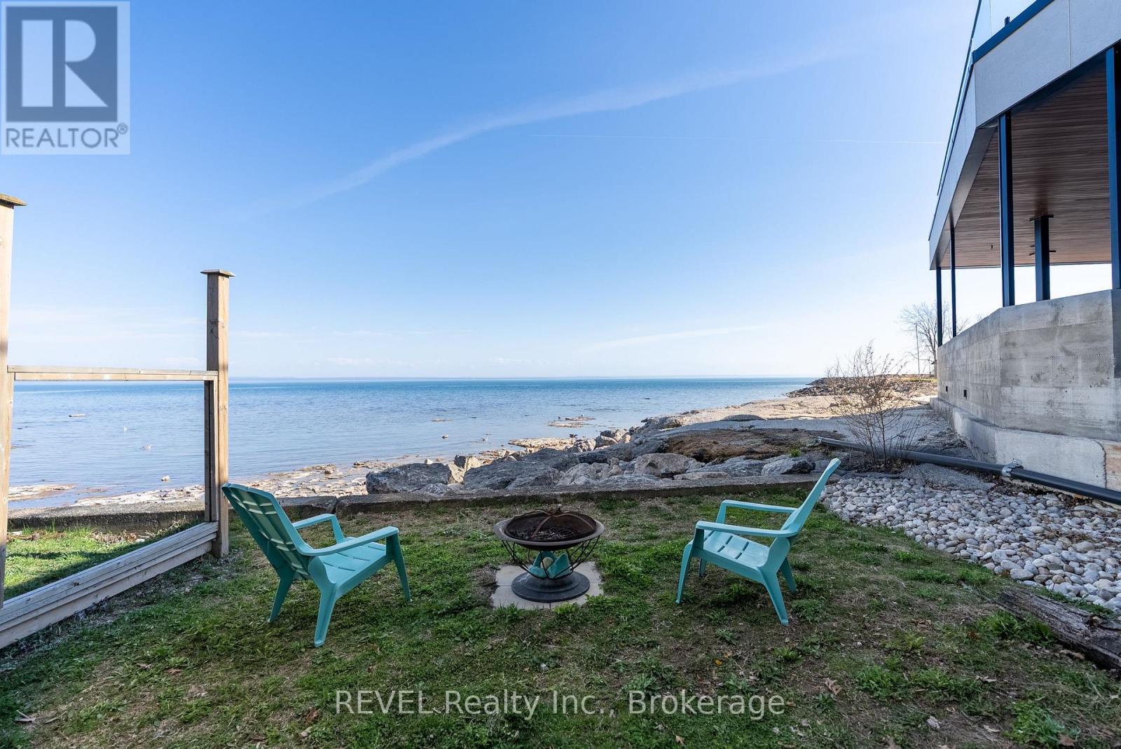 3819 Terrace Ln, Fort Erie, ON L0S 1B0