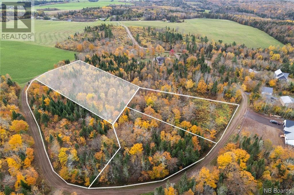 7 Discovery Ln #20, Midland, NB E5T 0B5