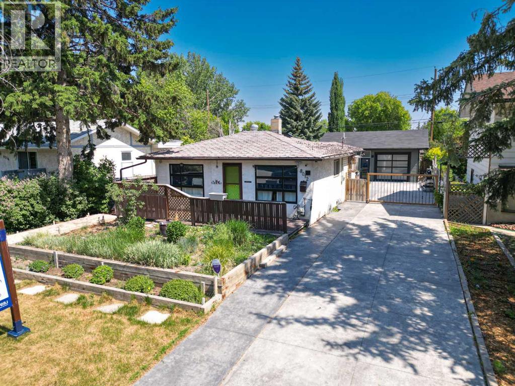 33 Avenue Nw Unit 8012, Calgary, AB T3B 1L7