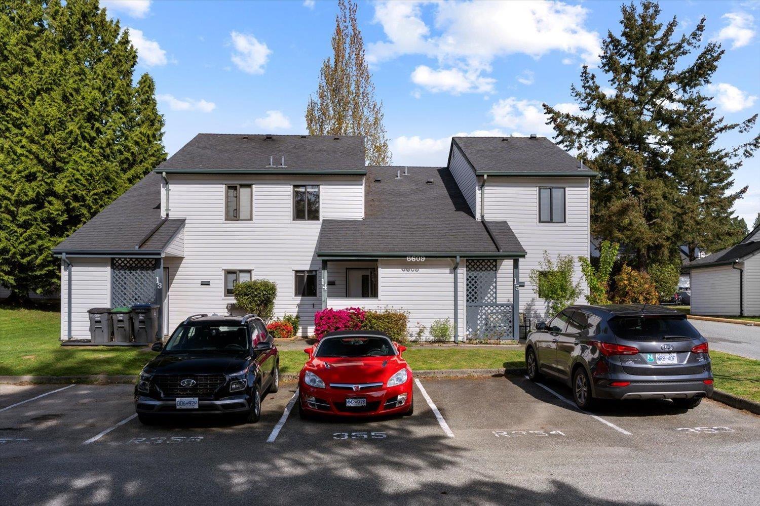 6609 138 Street Unit 14, Surrey, BC V3W 5G7