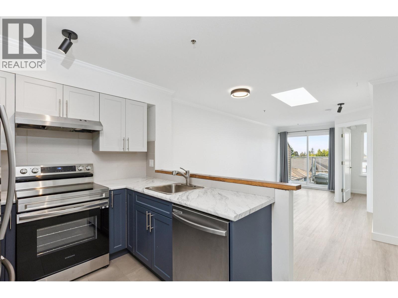 1503 West 66th Avenue #ph5, Vancouver, BC V6P 2R8