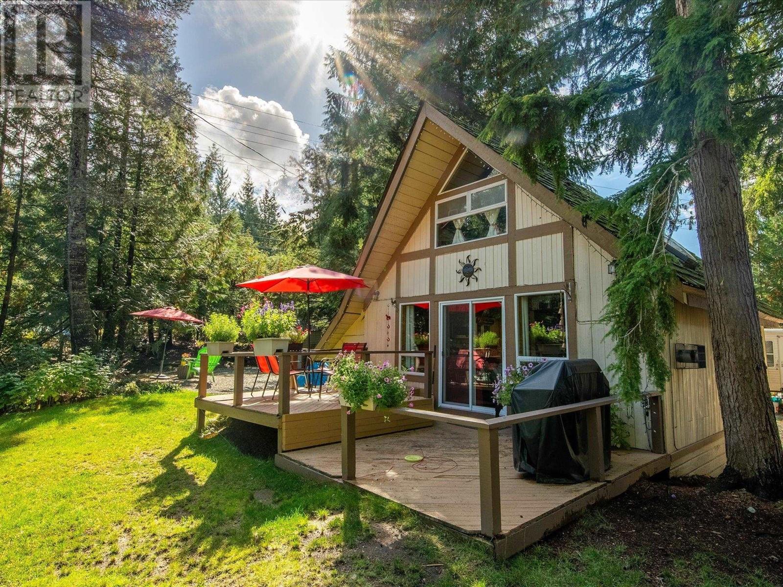 3002 St Anton Way, Whistler, BC V8E 0B8