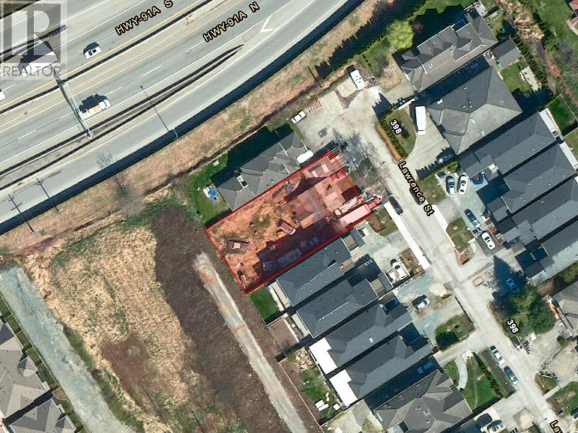 324 Lawrence St, New Westminster, BC V3M 5L2