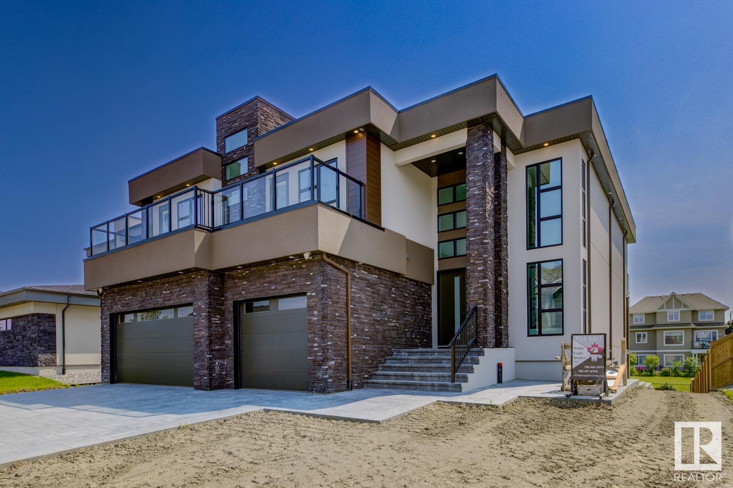 4715 Woolsey Common SW, Edmonton, AB T6W 2E2