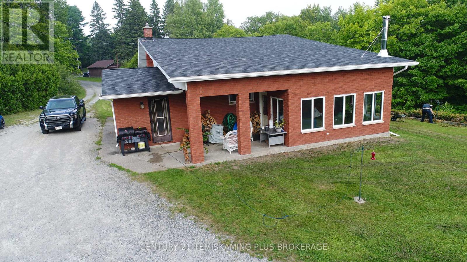 858013 Short St, Coleman, ON P0J 1C0