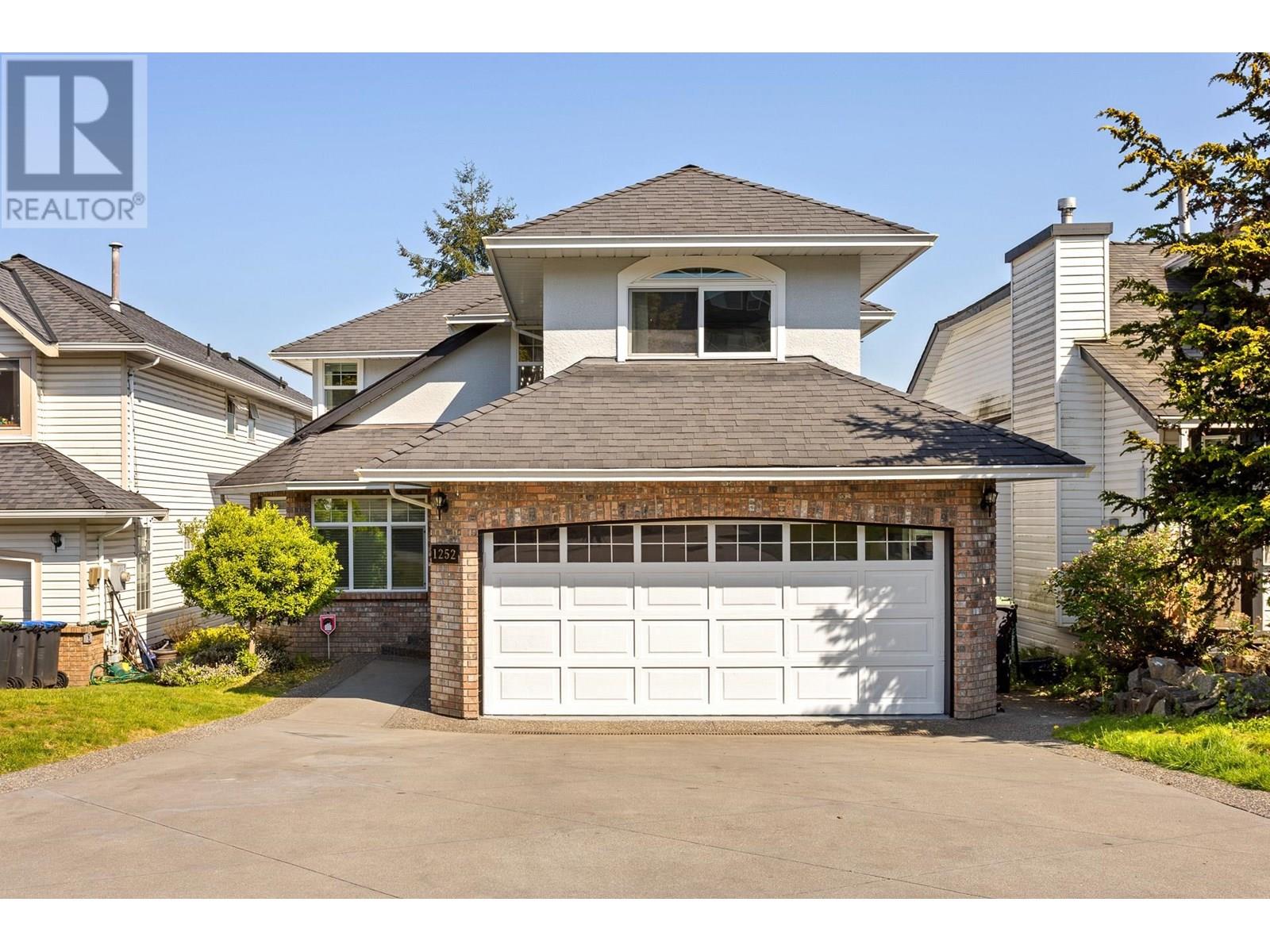 1252 Gateway Pl, Port Coquitlam, BC V3C 5X4