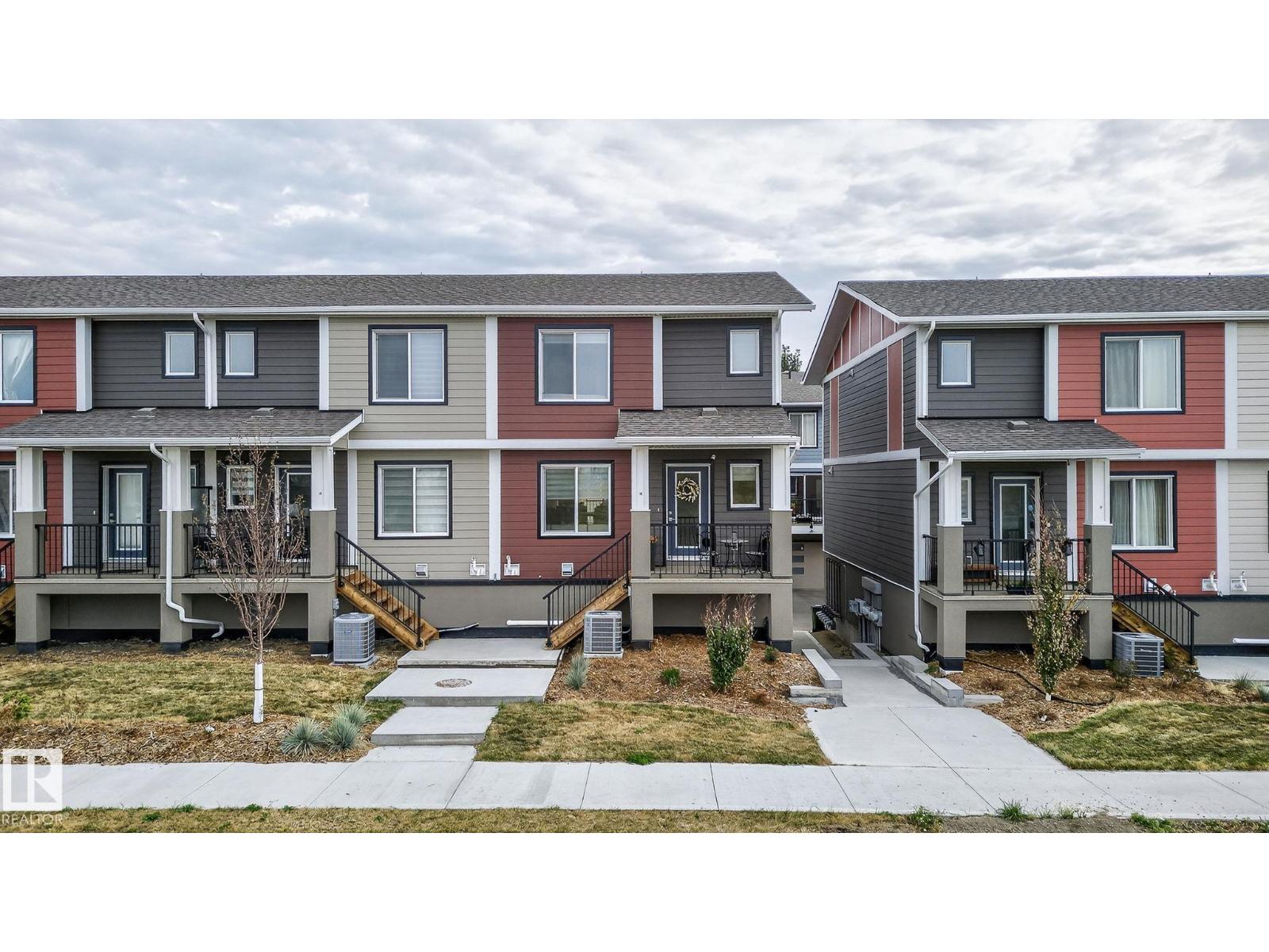 9250 156 Avenue Northwest #16, Edmonton, AB T5Z 3N7