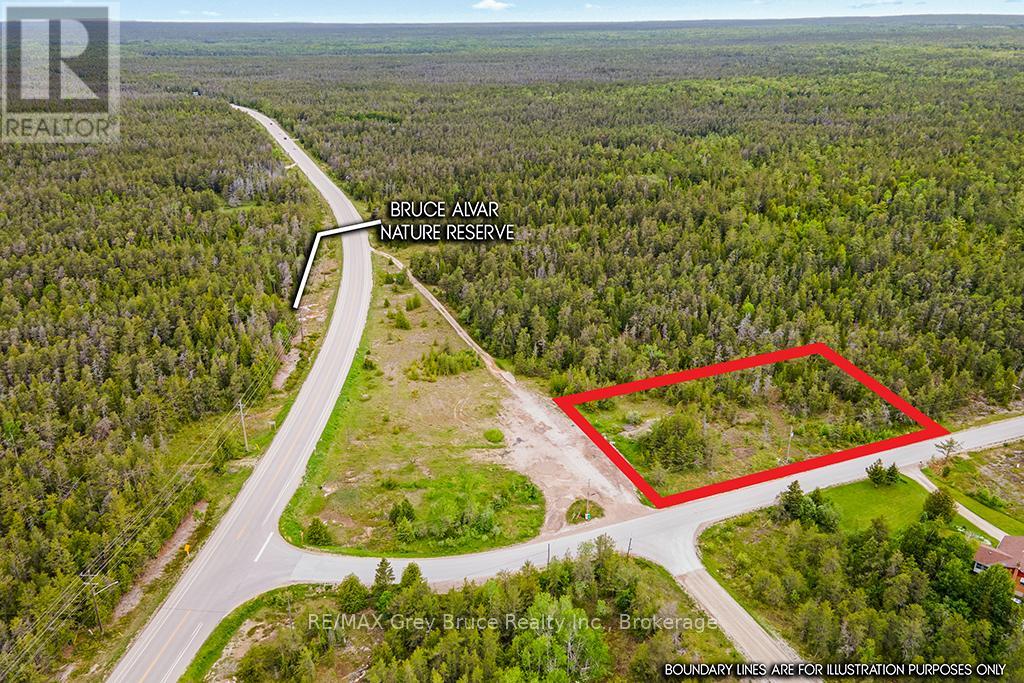 17 Dyers Bay Rd, Northern Bruce Peninsula, ON N0H 1Z0
