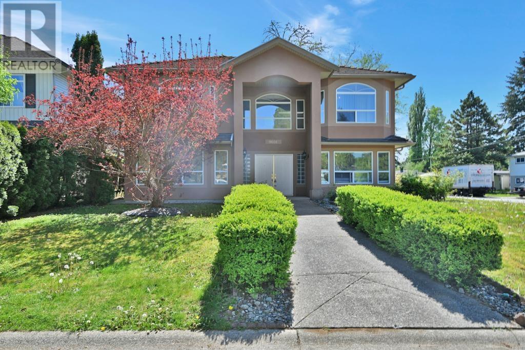 21008 Barker Ave, Maple Ridge, BC V2X 8R6