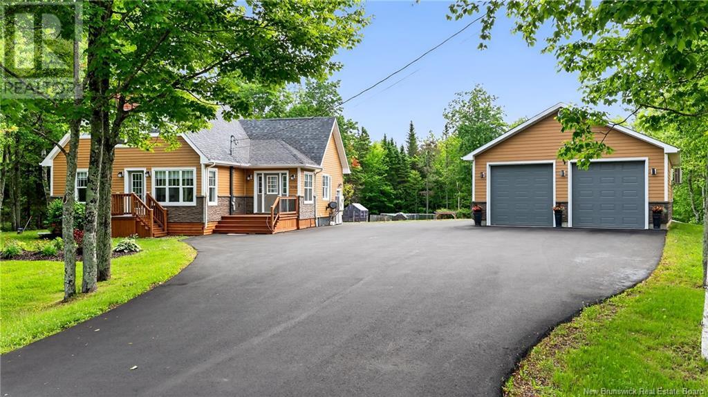 1062 Route 135, Duguayville, NB E8M 1K2
