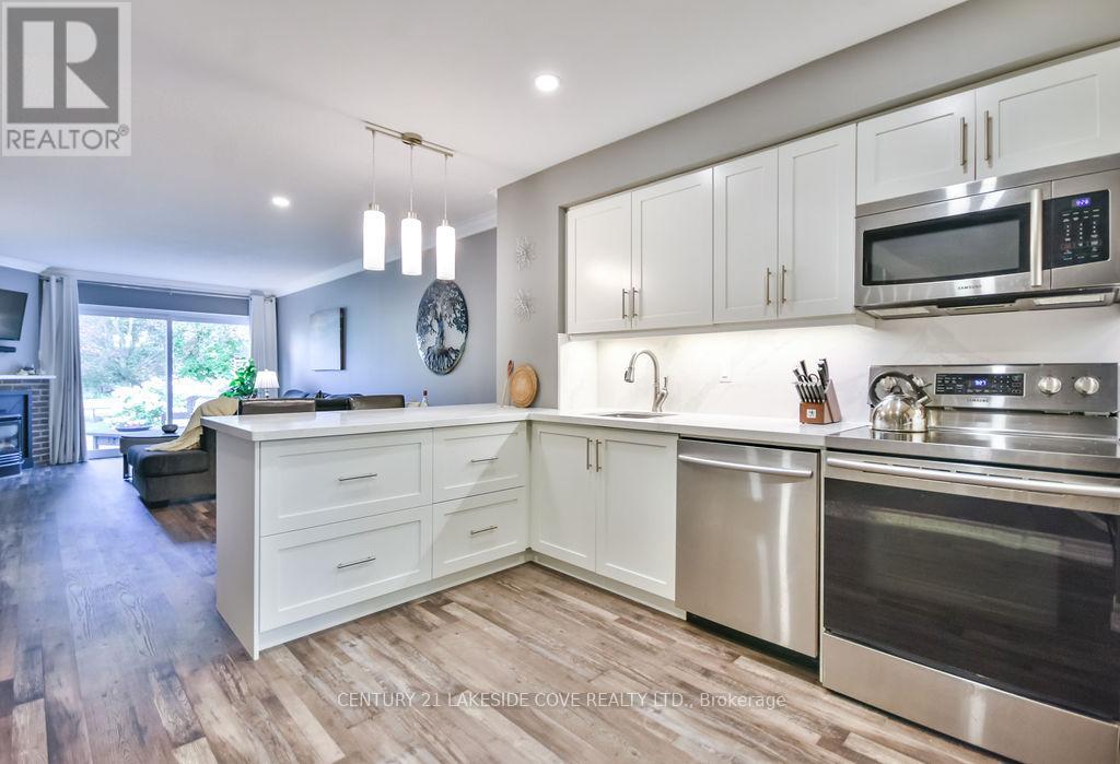 70 Laguna Pkwy #7 Pkwy, Ramara, ON L0K 1B0