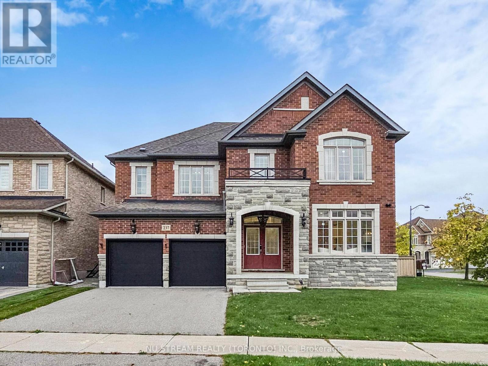 237 Upper Post Rd, Vaughan, ON L6A 4K1