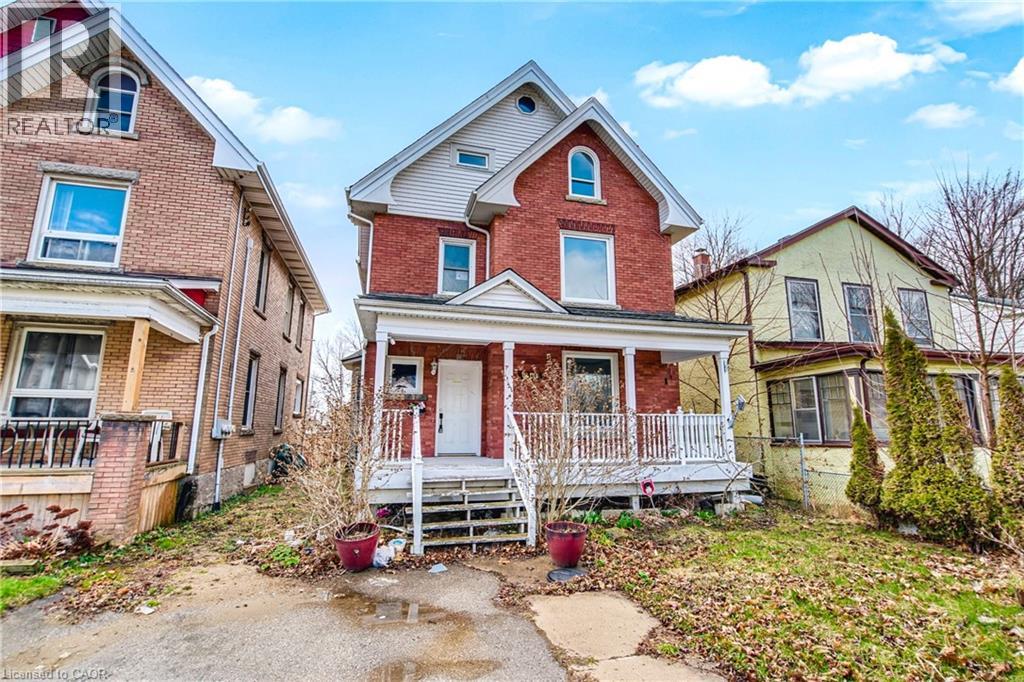 210 Lock St W, Dunnville, ON N1A 1V2