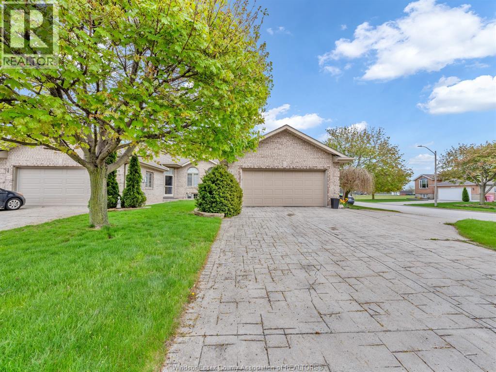 51 Santos Dr, Kingsville, ON N9Y 3Z5