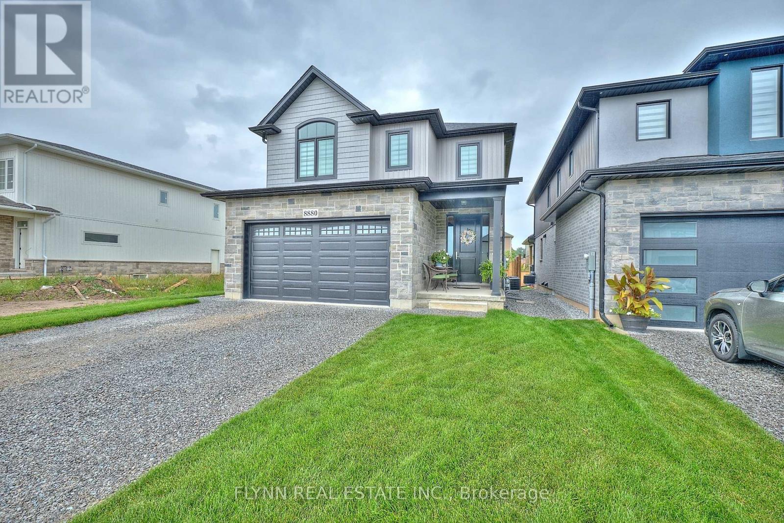 8880 Angie Dr, Niagara Falls Forestview, ON L2H 3W8