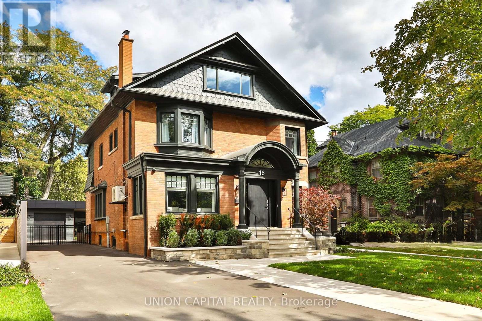 16 Lytton Blvd, Toronto, ON M4R 1L1