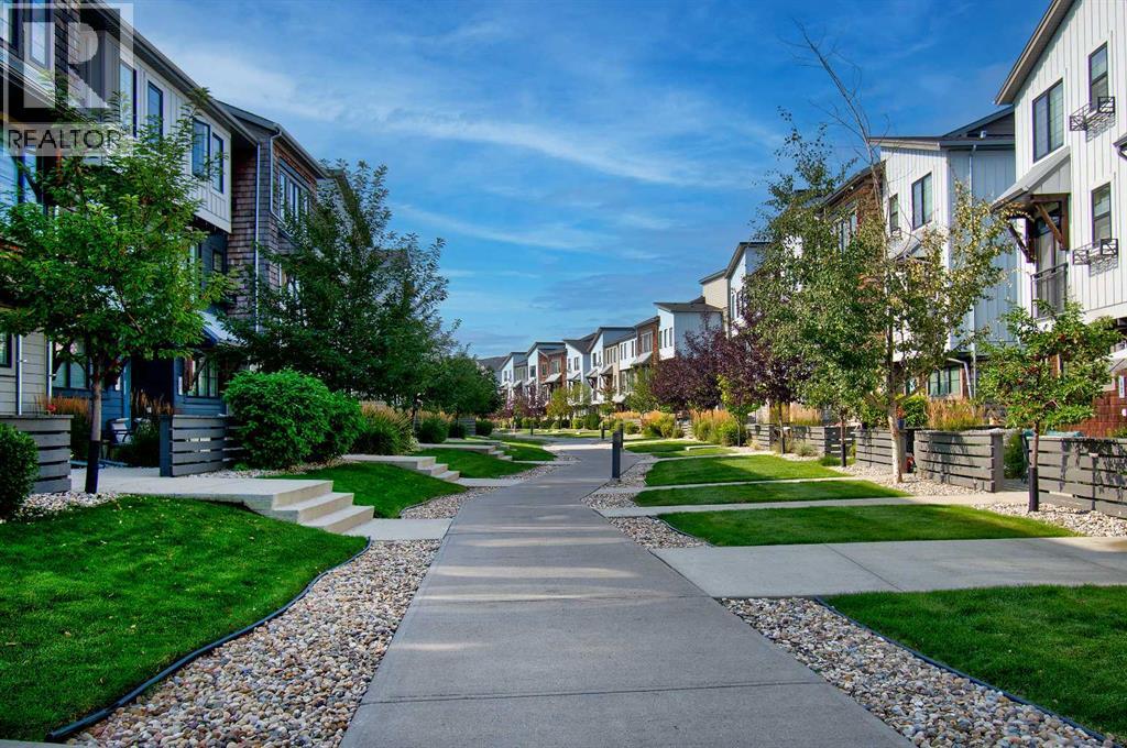 21 Walden Walk SE, Calgary, AB T2X 0Y4