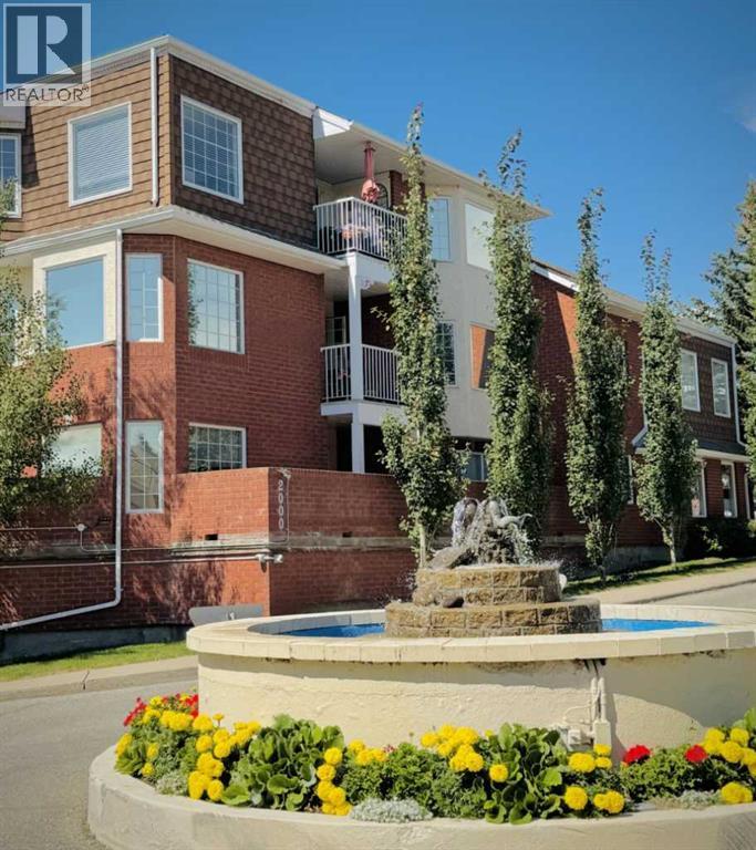 1305 Sienna Park Grn SW, Calgary, AB T3H 3N7