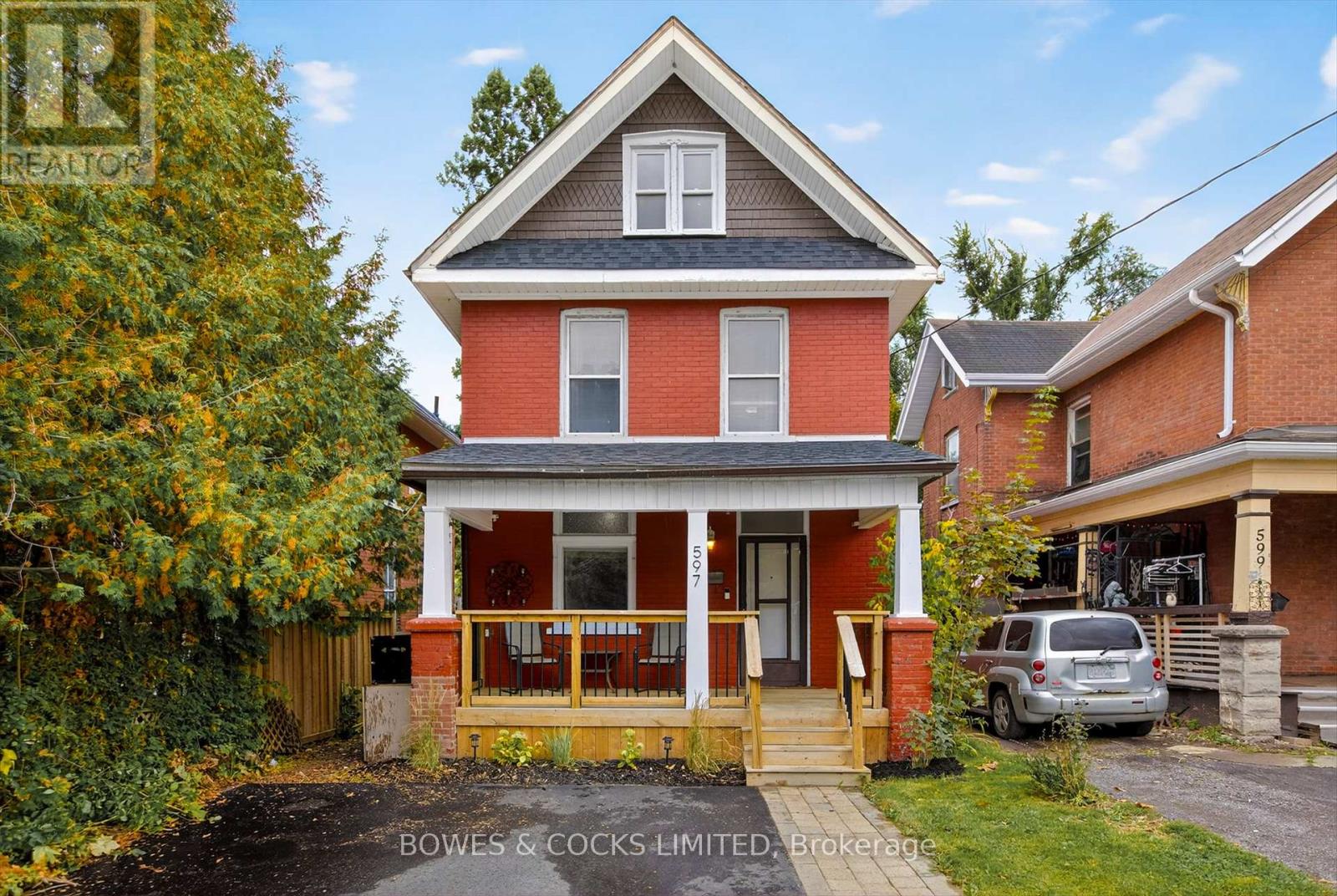 597 Bolivar St Ward 3 St, Peterborough, ON K9J 4R9