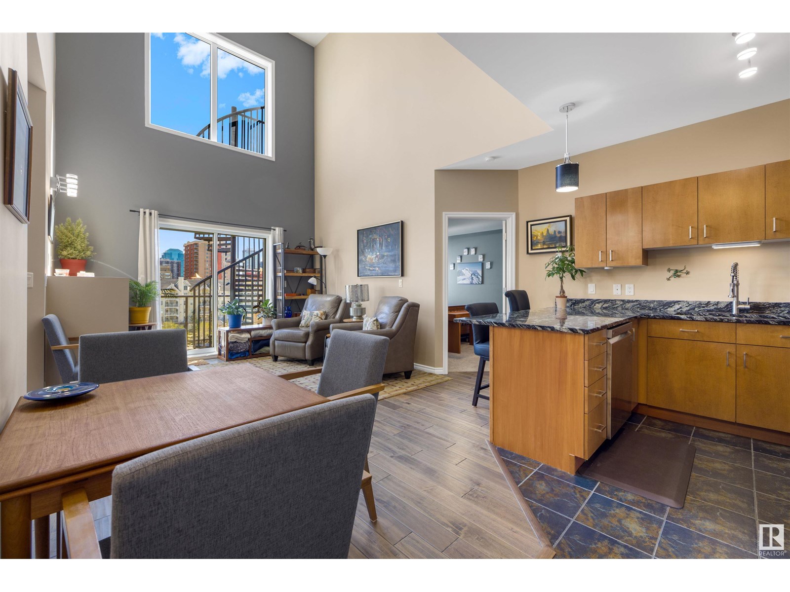 10235 112 Street Northwest #609, Edmonton, AB T5K 1M7