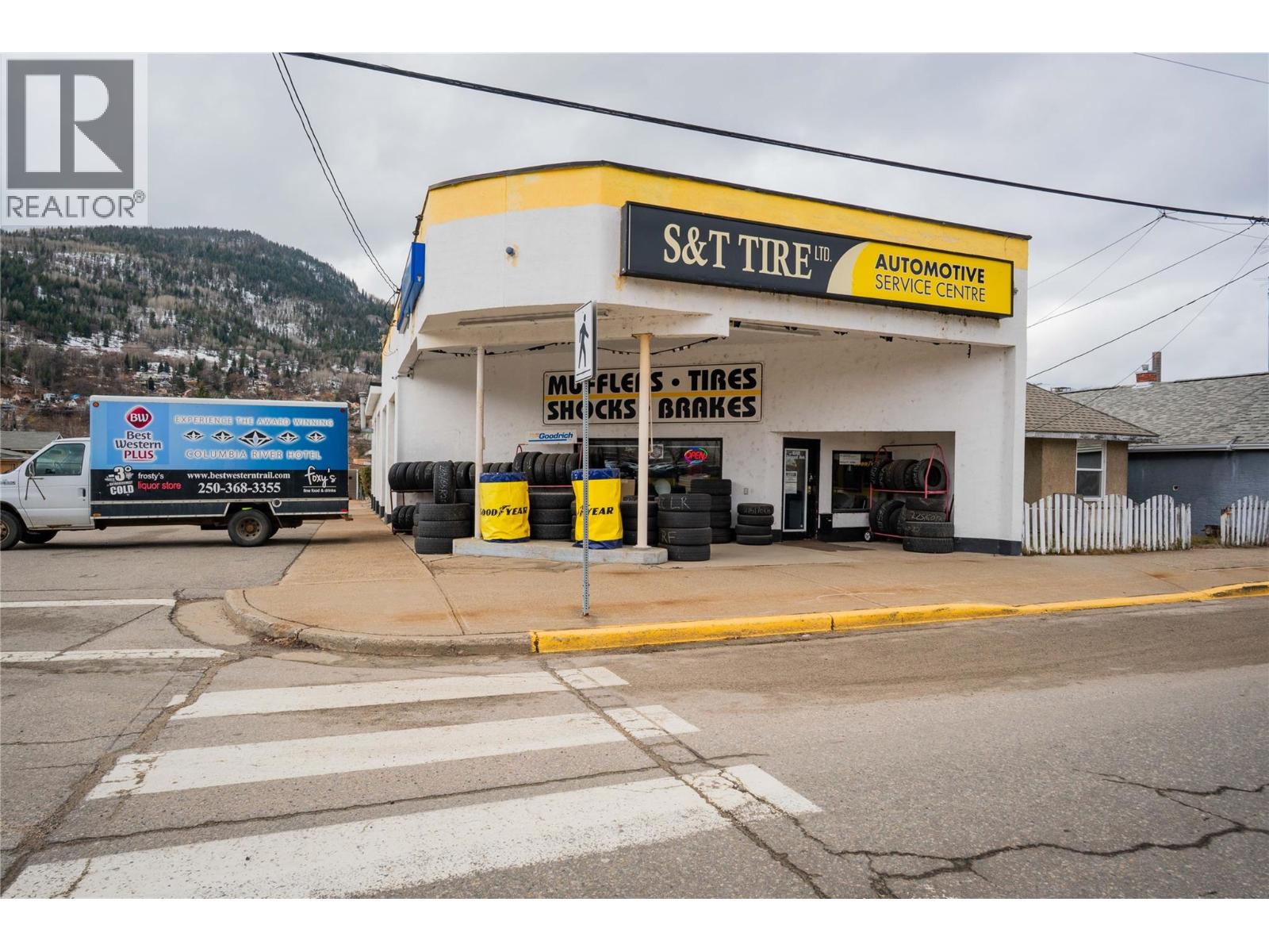 1598 Second Ave, Trail, BC V1R 1M4