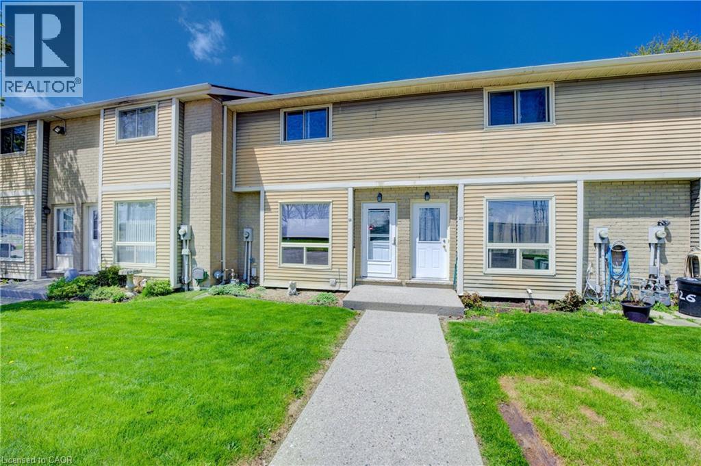879 Parkinson Road Unit 28, Woodstock, ON N4S 8S7
