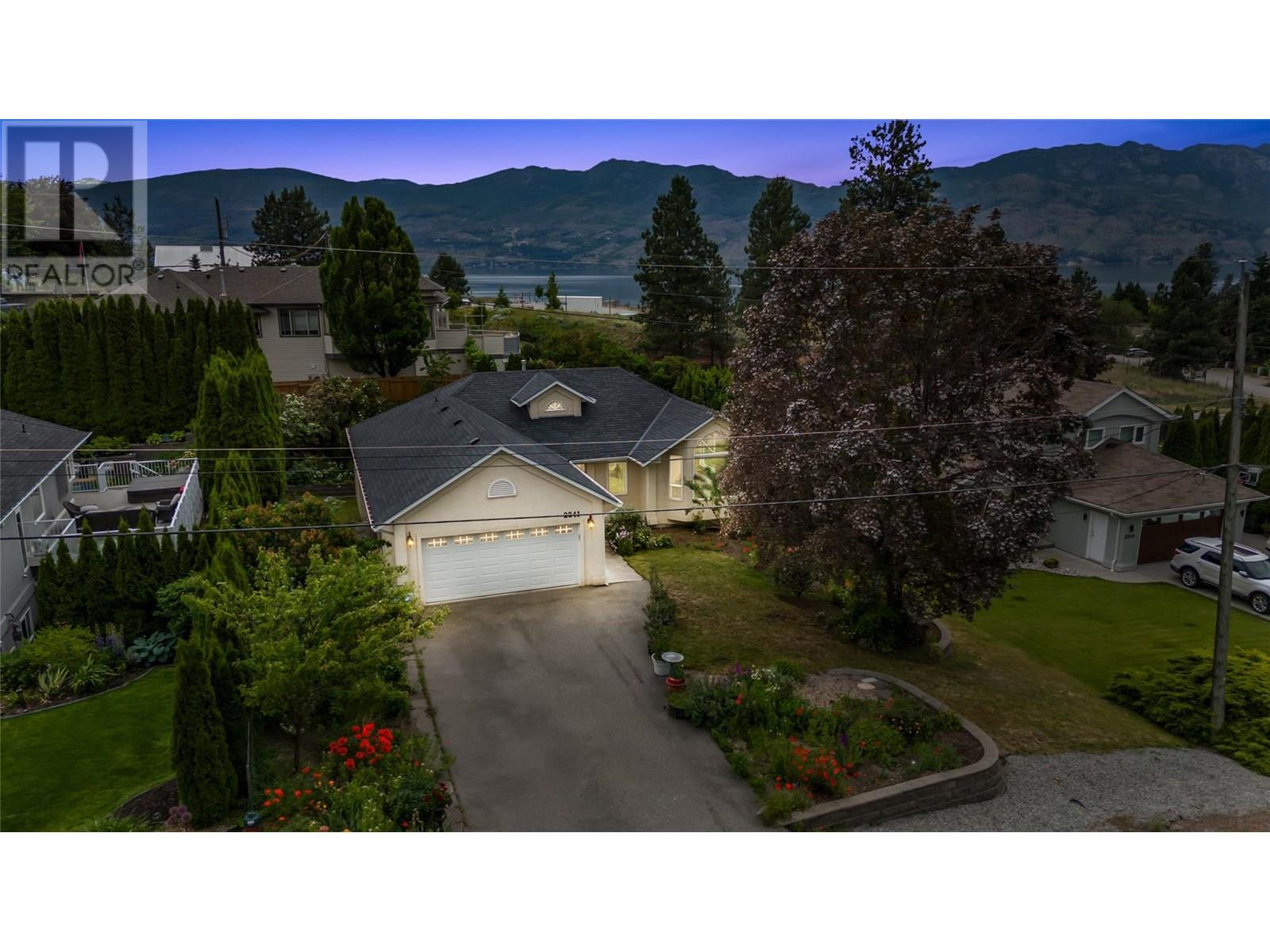 2241 Majoros Rd, West Kelowna, BC V4T 2C2