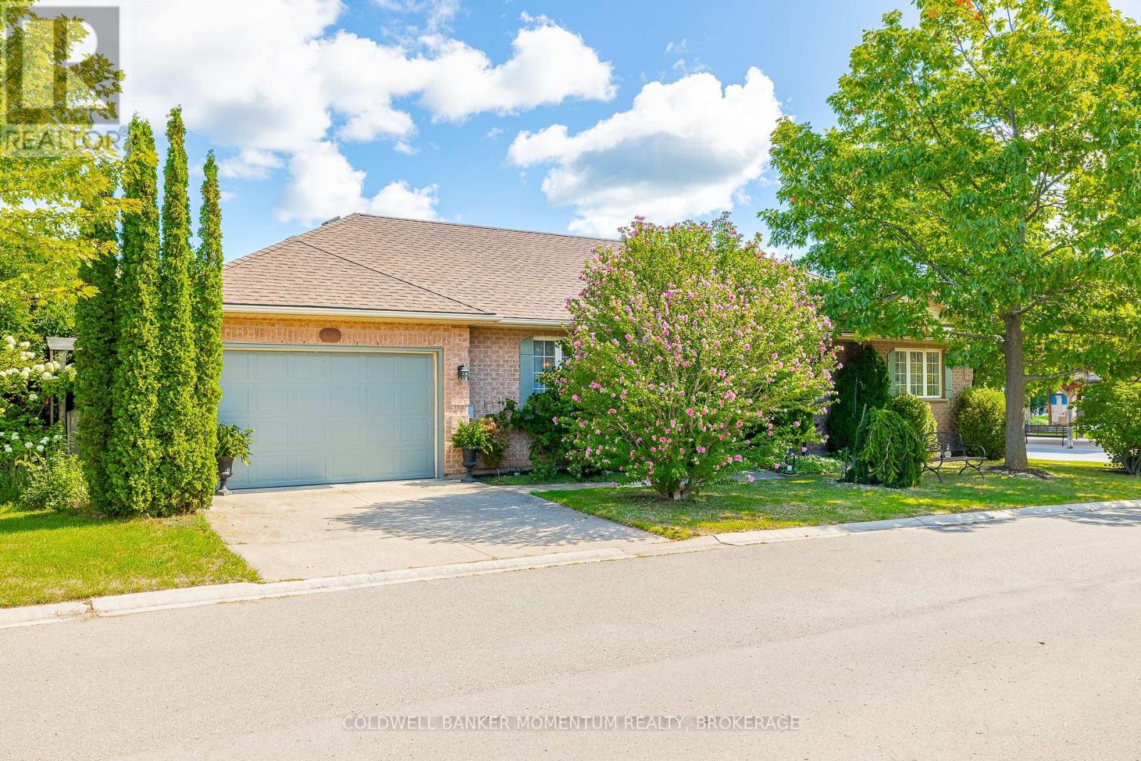 3901 Rainbow Ln, Lincoln, ON L0R 2C0
