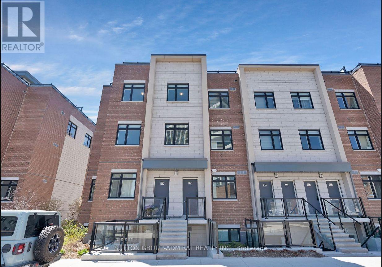 212 1085 Douglas Mccurdy Common, Mississauga, ON L5G 4B1