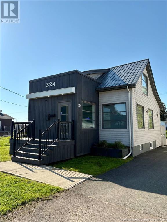 324 Champlain St, Dieppe, NB E1A 1P3