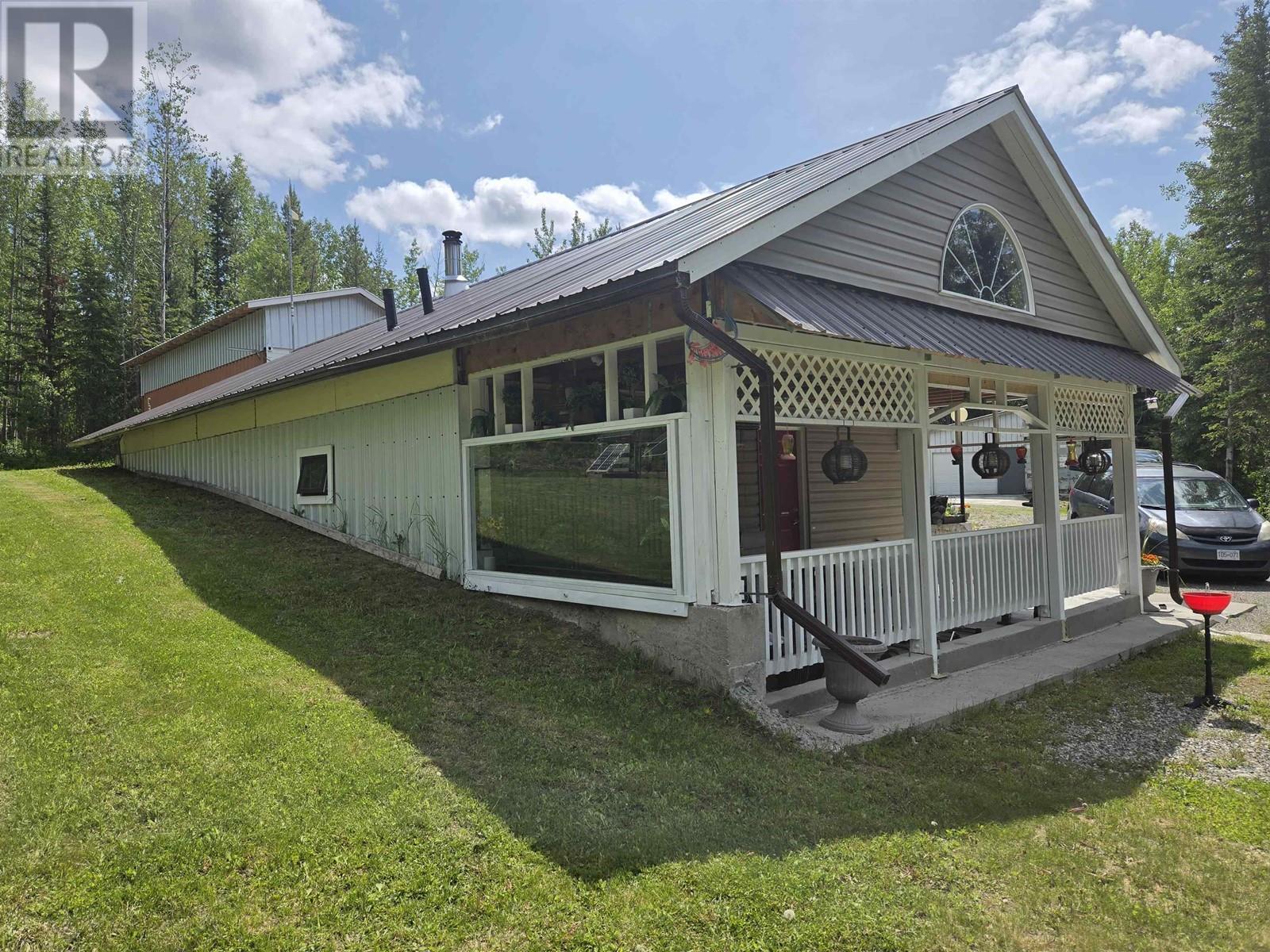 5237 Kirby Rd, Quesnel, BC V2J 6X9